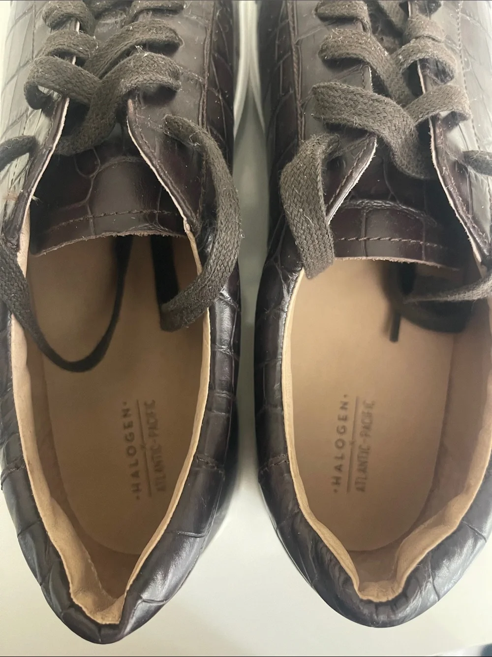Worn once! $120 Halogen x Atlantic-Pacific brown leather croco sneakers 10M